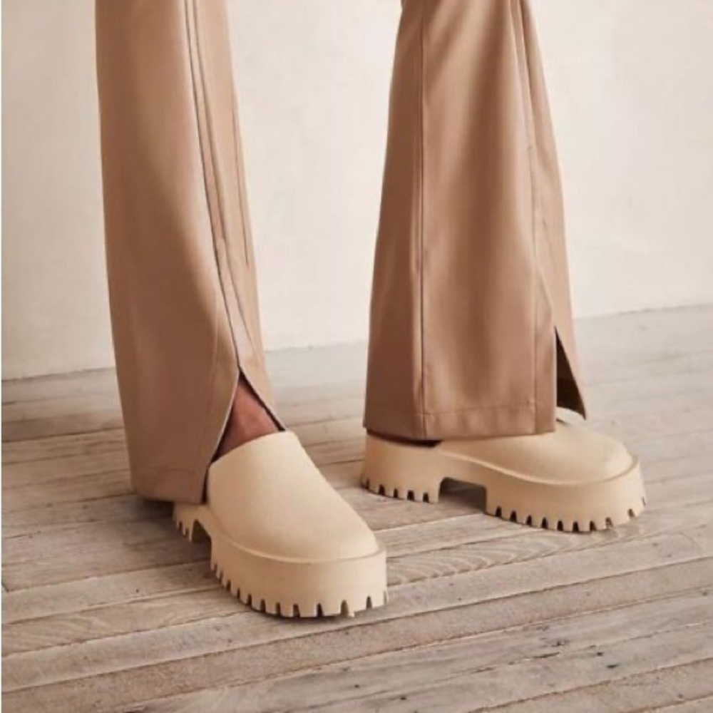 Jeffrey Campbell Clogge aka Free People Bae Mule in Sea Salt Cream White